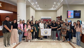 Librarians from the Filipino Librarians’ Association (UAE) Visit AUS Library