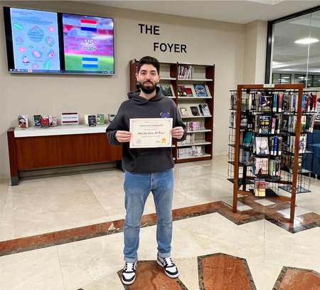 Honoring AUS Library’s Student Assistant – Fall 2022