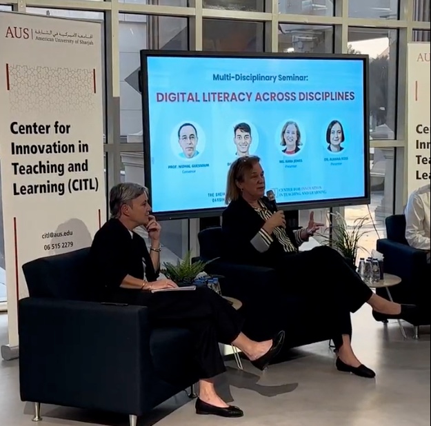 Alanna Ross (left) and Kara Jones (righty) participated in the panel discussion "Digital Literacy Across Disciplines" seminar.